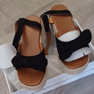 Women's espadrilles cute and can go with jeans or summer dress..  2" platform